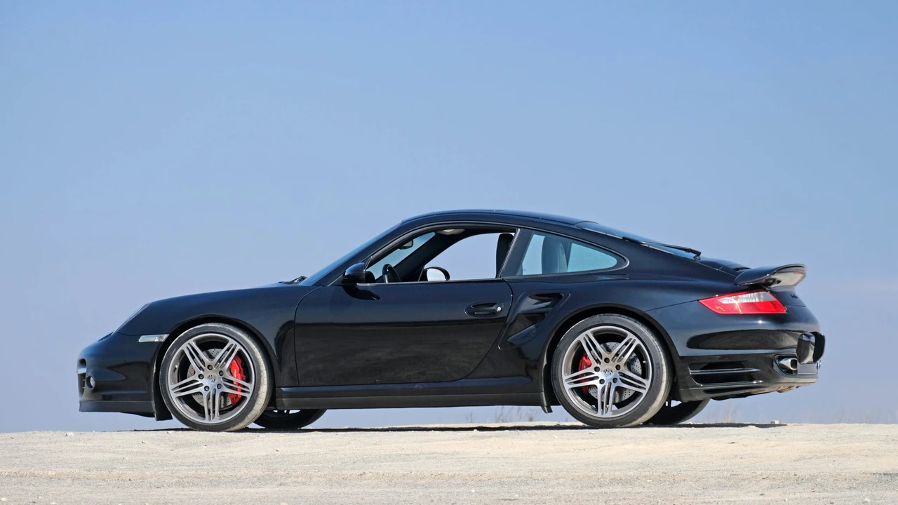 2007 Porsche 997 Turbo - Image 28 of 31