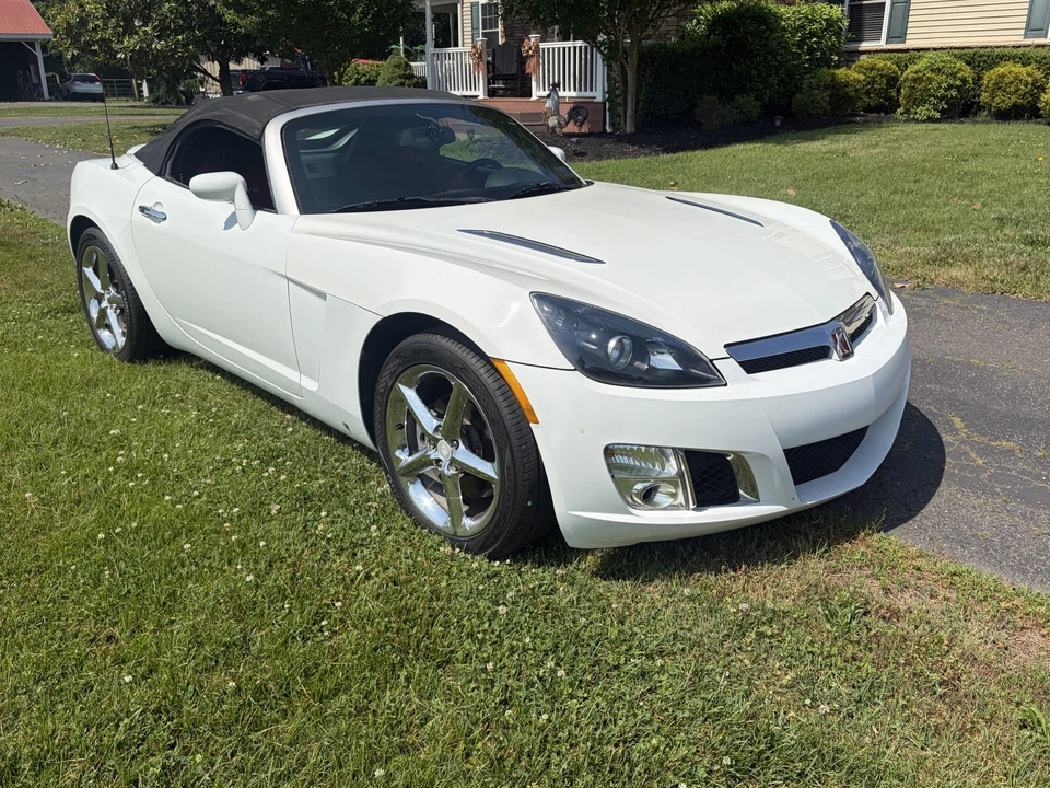 2007 Saturn Sky Red Line - Image 15 of 31