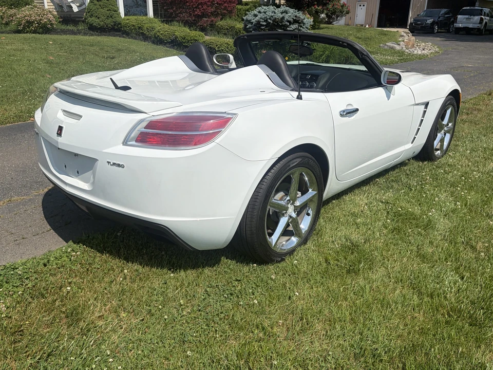 2007 Saturn Sky Red Line - Image 8 of 31