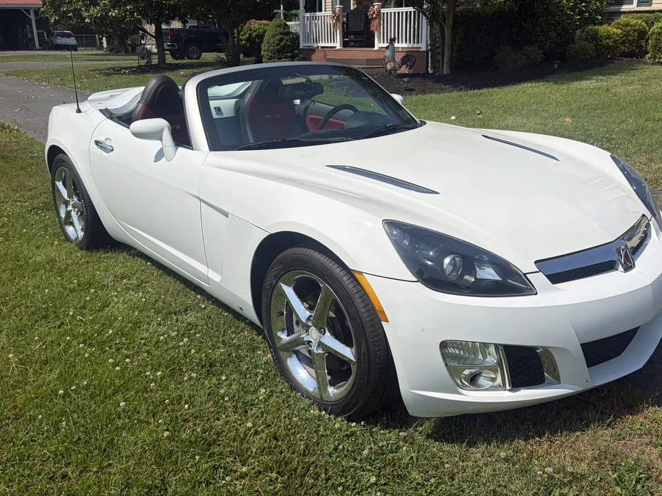 2007 Saturn Sky Red Line - Image 4 of 31