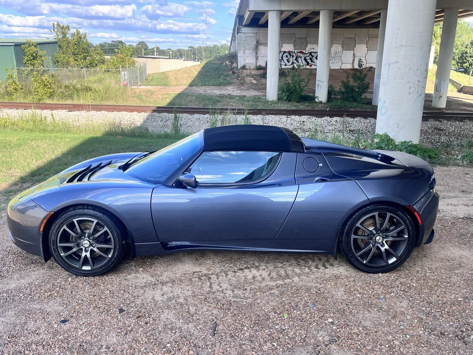 2008 Tesla Roadster - Image 5 of 31