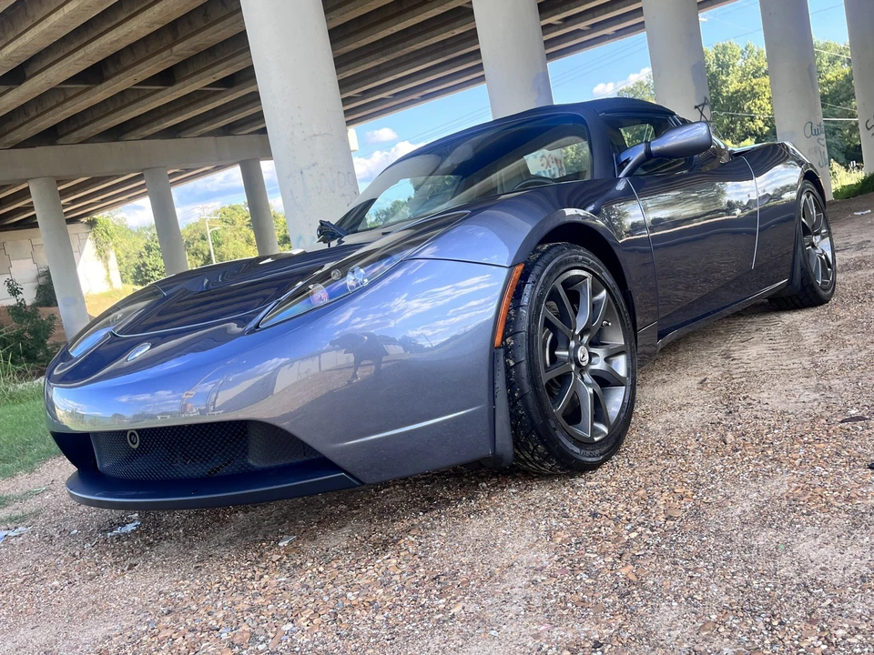 2008 Tesla Roadster - Image 3 of 31