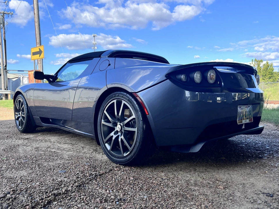 2008 Tesla Roadster - Image 6 of 31