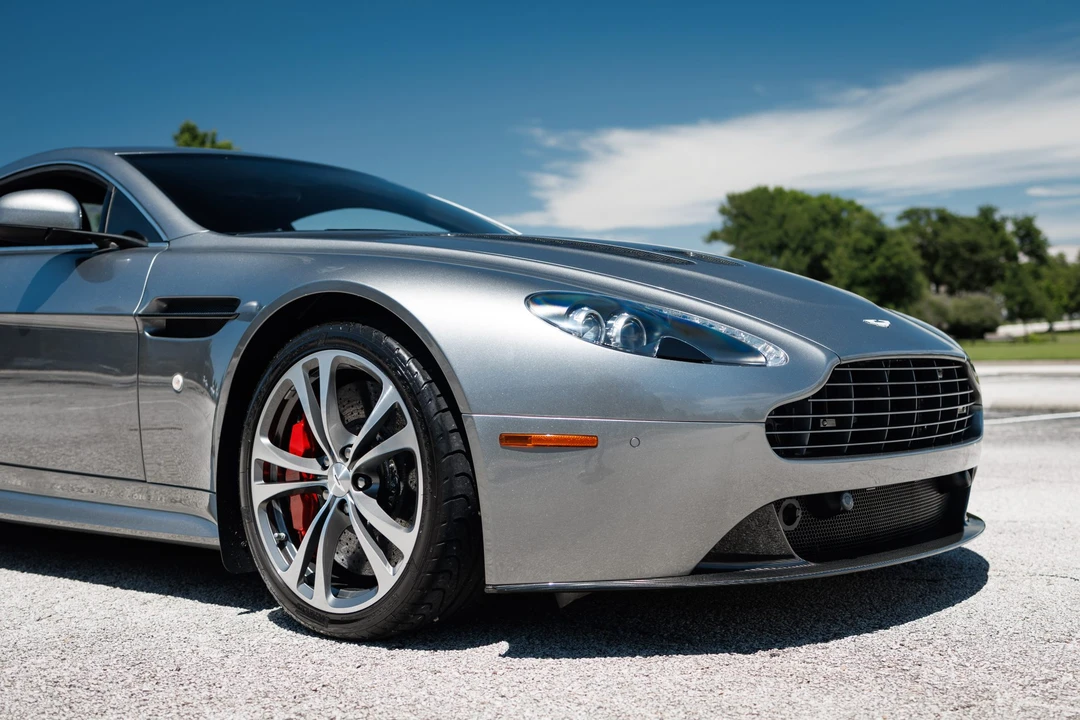 2012 Aston Martin V12 Vantage (2010-2018) - Image 21 of 31