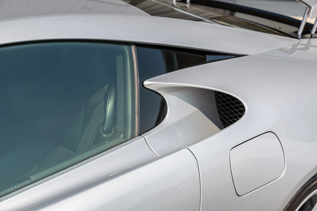 2012 Lexus LFA - Image 24 of 31