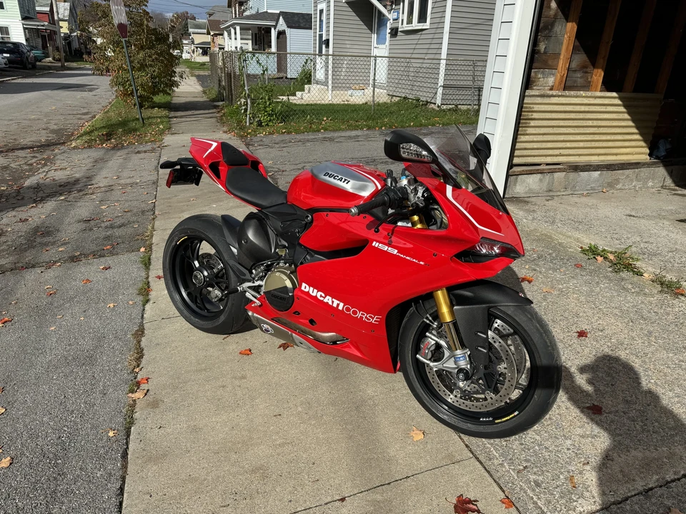 2013 Ducati 1199 - Image 23 of 31