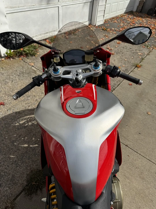 2013 Ducati 1199 - Image 28 of 31