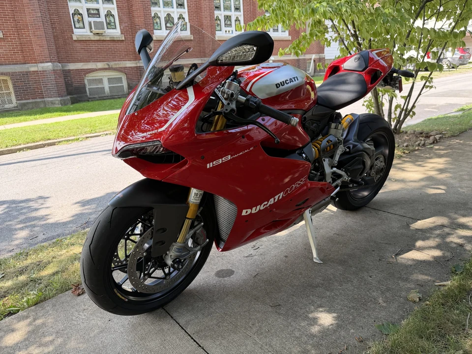 2013 Ducati 1199 - Image 2 of 31