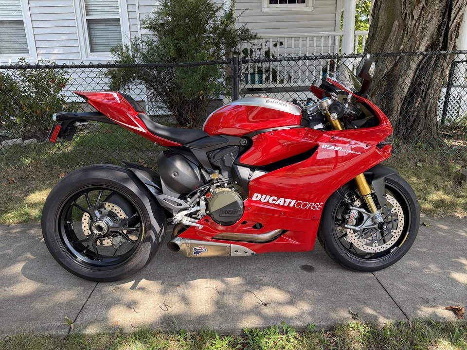 2013 Ducati 1199 - Image 10 of 31