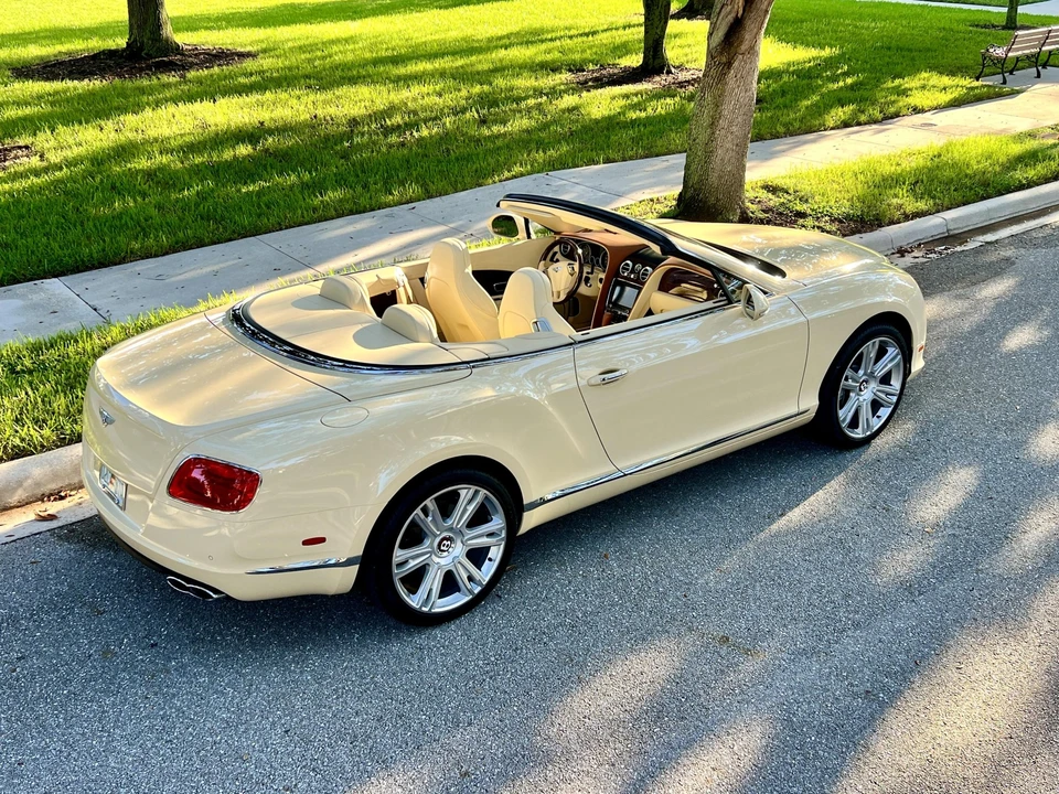 2015 Bentley Continental GT V8 2nd Gen - Image 13 of 31