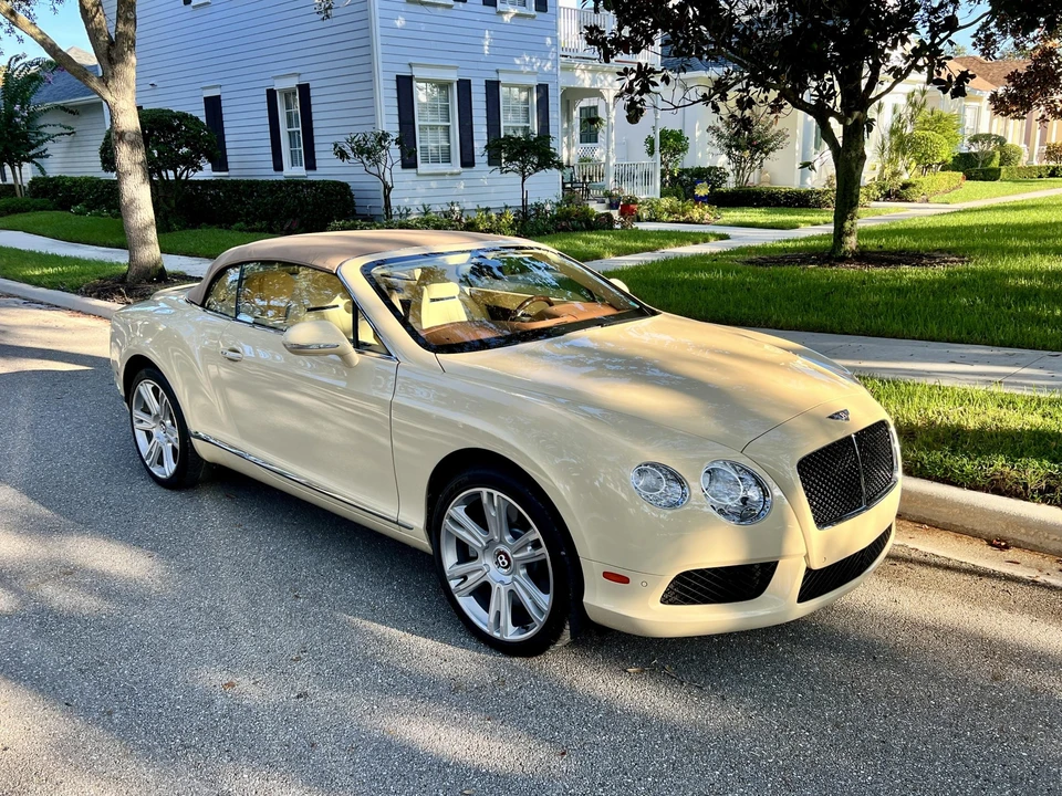 2015 Bentley Continental GT V8 2nd Gen - Image 19 of 31