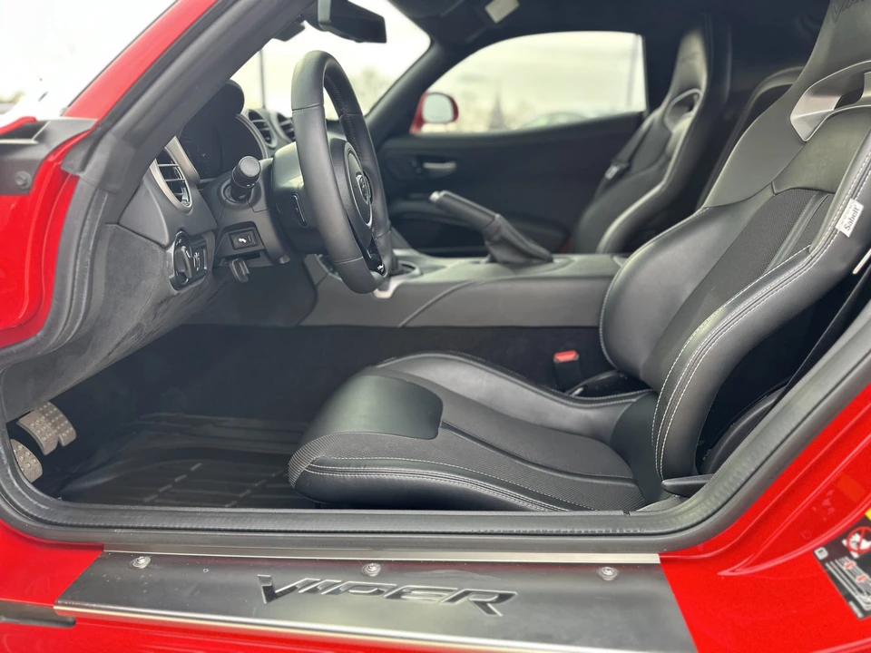 2015 Dodge Viper 5th Gen - Image 23 of 31