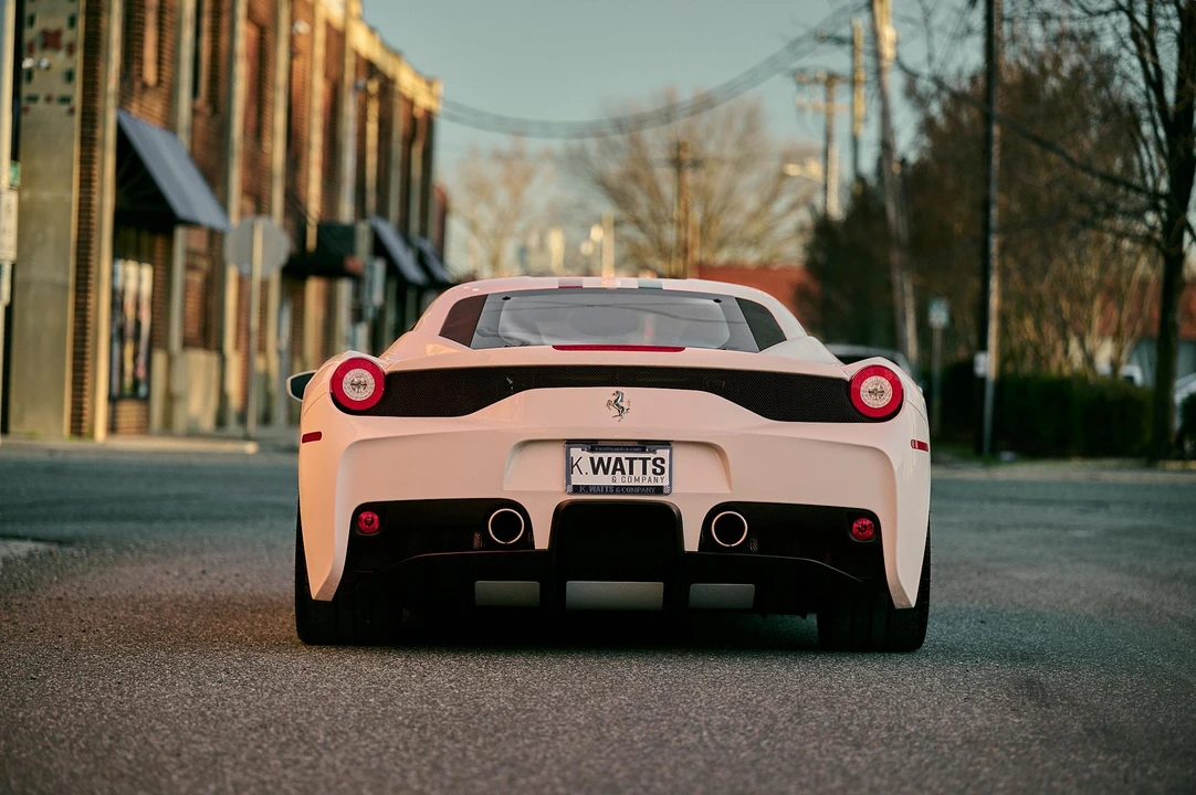 2015 Ferrari 458 Speciale - Image 14 of 31