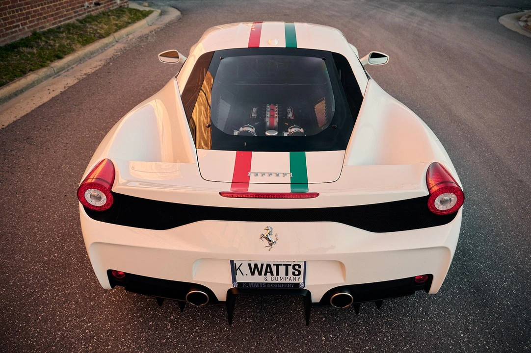 2015 Ferrari 458 Speciale - Image 13 of 31