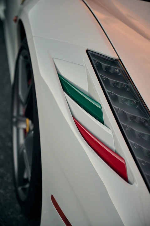 2015 Ferrari 458 Speciale - Image 22 of 31