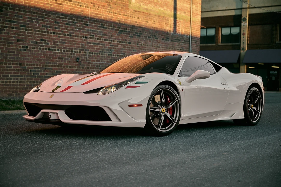 2015 Ferrari 458 Speciale - Image 8 of 31