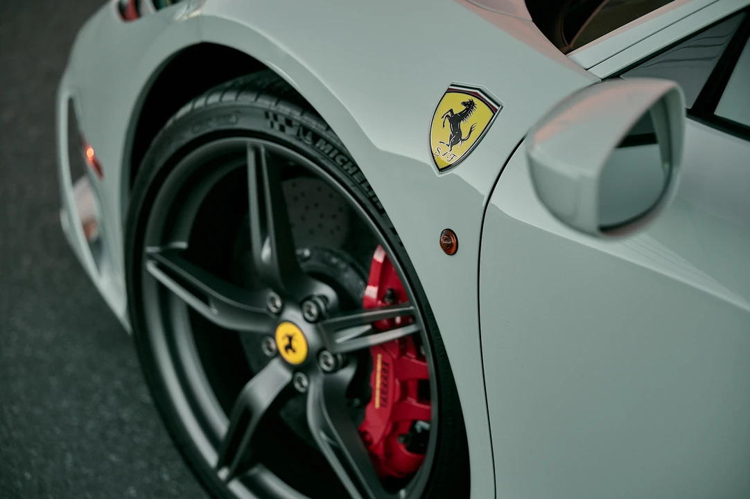 2015 Ferrari 458 Speciale - Image 29 of 31