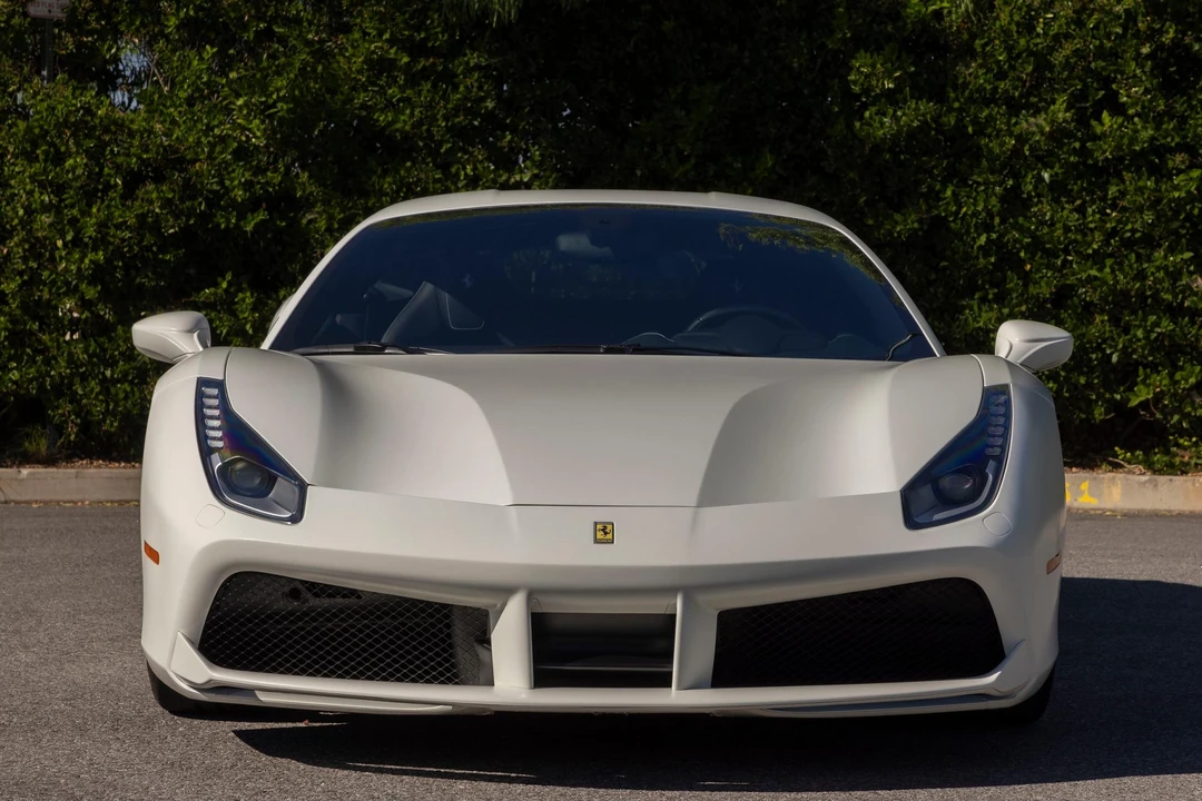 2016 Ferrari 488 GTB - Image 2 of 31
