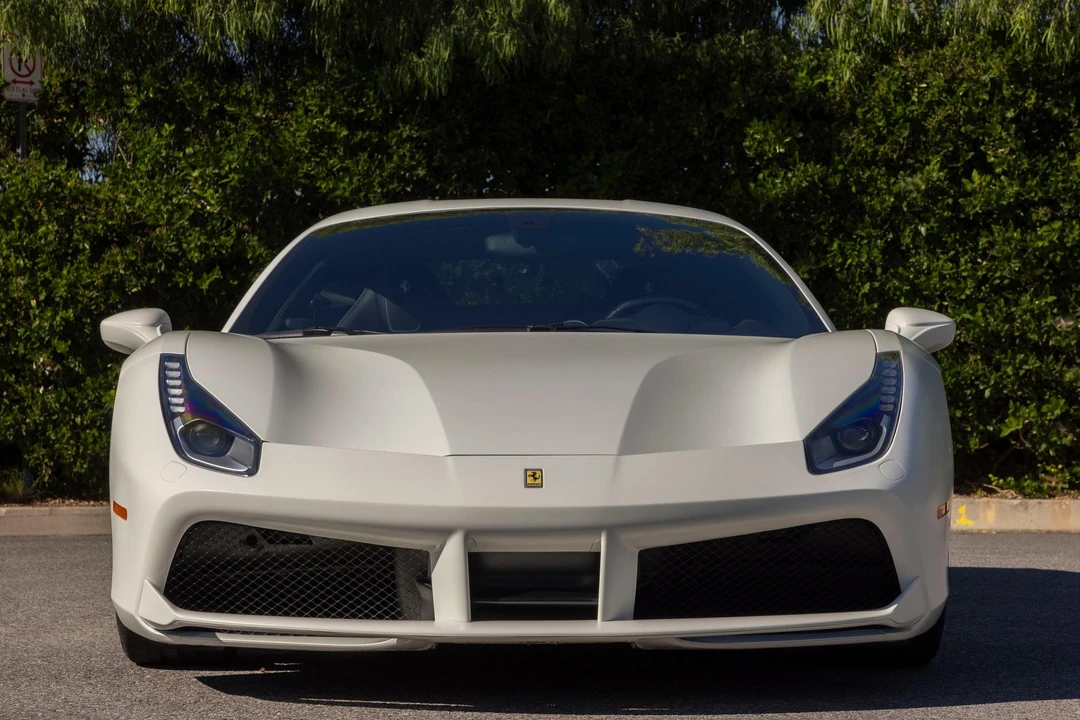 2016 Ferrari 488 GTB - Image 3 of 31