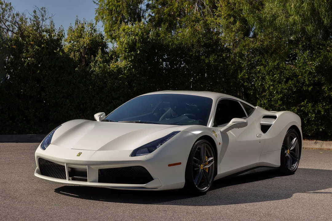 2016 Ferrari 488 GTB - Image 6 of 31
