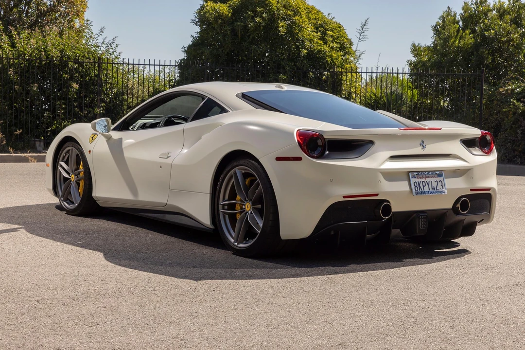 2016 Ferrari 488 GTB - Image 31 of 31