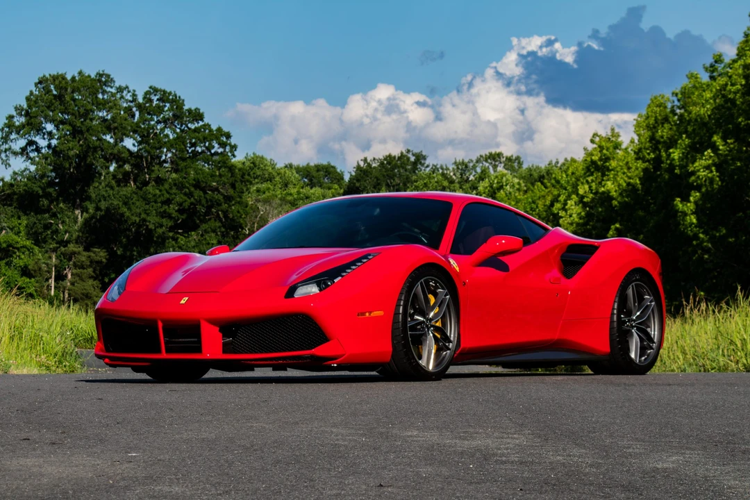 2016 Ferrari 488 GTB - Image 5 of 31