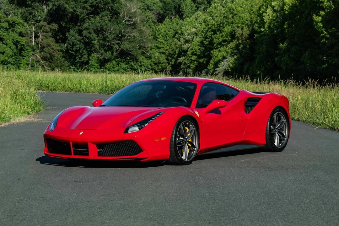 2016 Ferrari 488 GTB - Image 4 of 31
