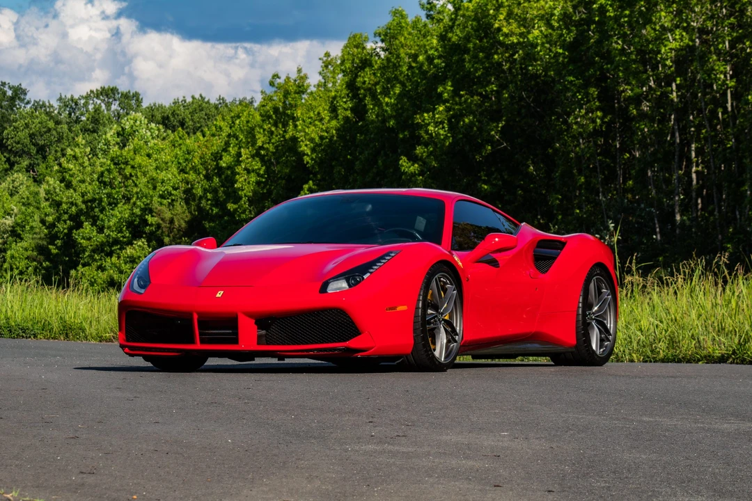 2016 Ferrari 488 GTB - Image 8 of 31