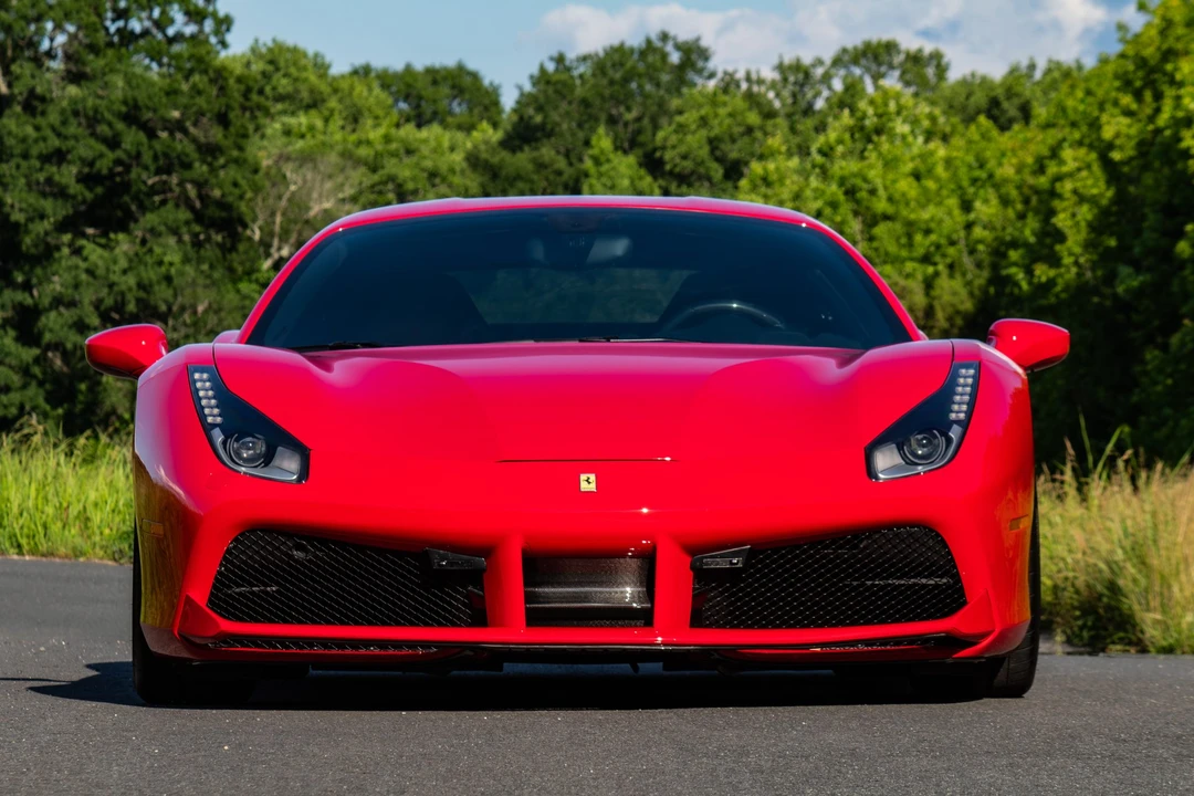 2016 Ferrari 488 GTB - Image 12 of 31