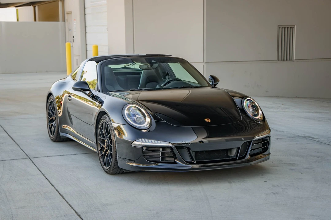 2016 Porsche 991 Targa 4 GTS - Image 5 of 31