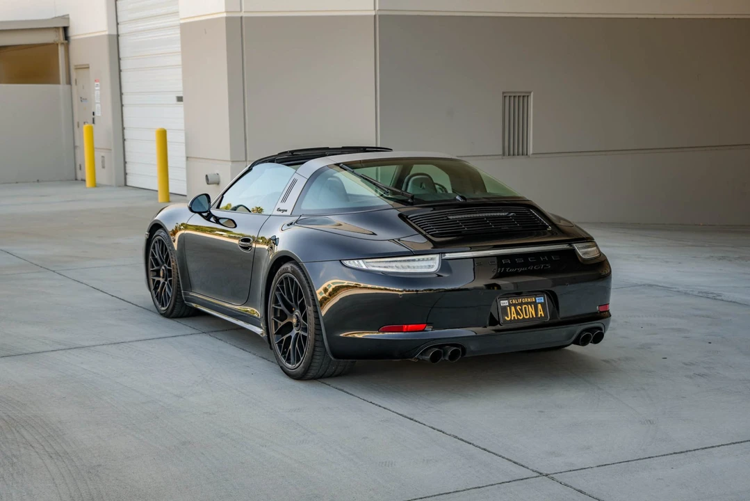 2016 Porsche 991 Targa 4 GTS - Image 13 of 31