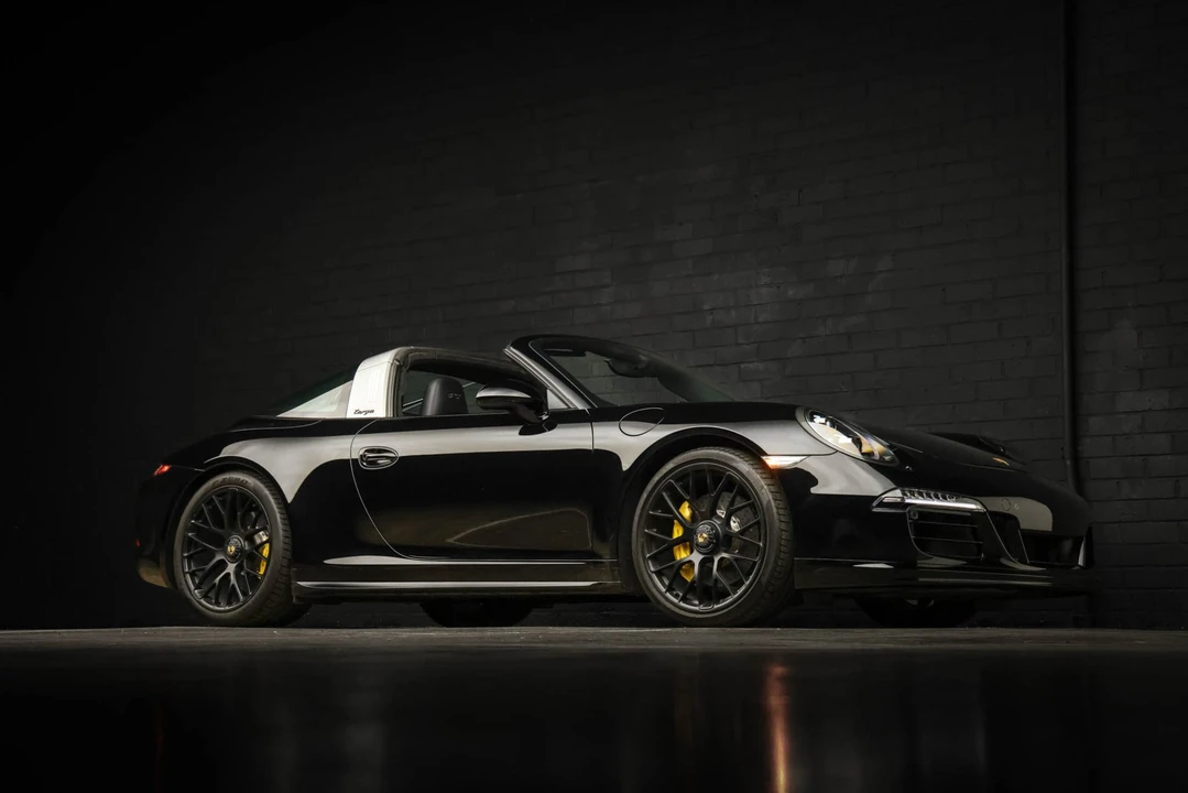 2016 Porsche 991 Targa 4 GTS - Image 27 of 31