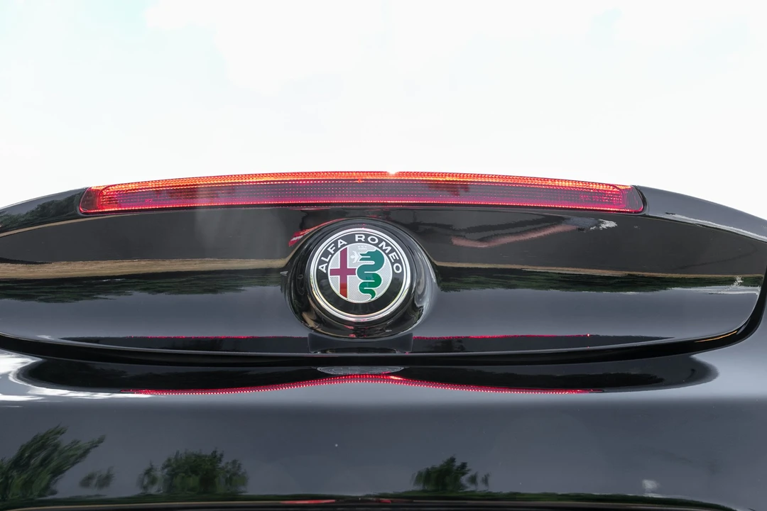 2017 Alfa Romeo 4C Coupe - Image 30 of 31