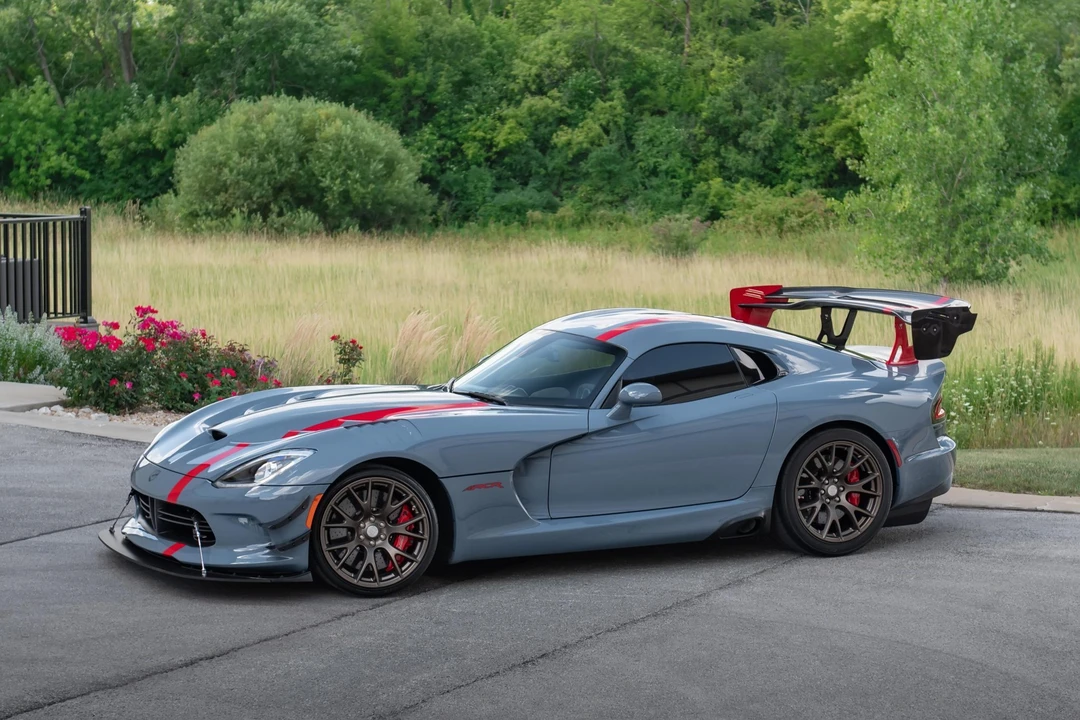 2017 Dodge Viper ACR 5th Gen - Image 3 of 31