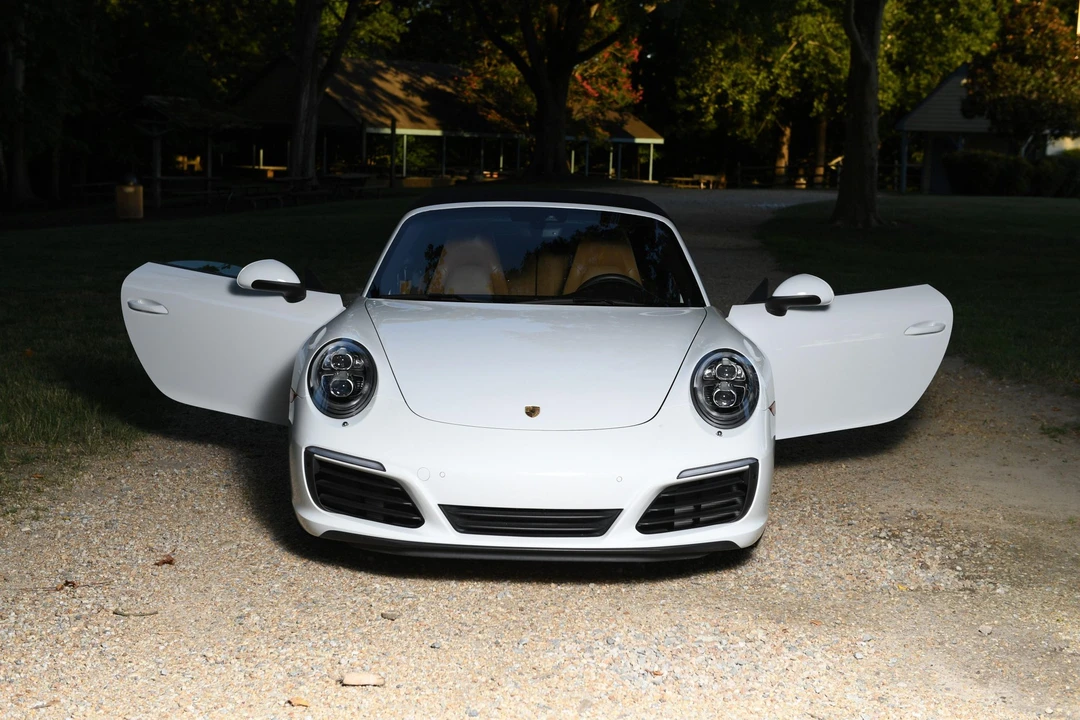 2017 Porsche 991 Carrera S - Image 27 of 31