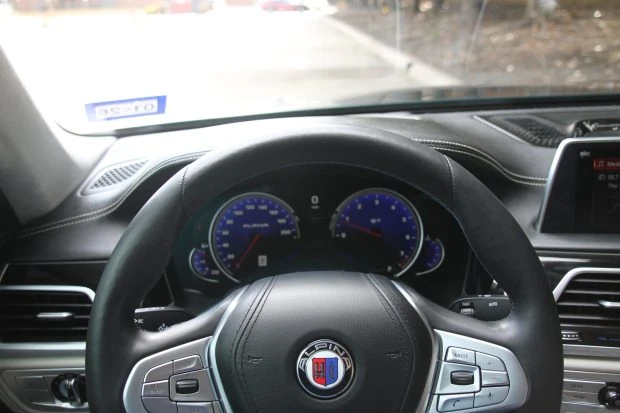 2018 BMW Alpina B7 - Image 6 of 8