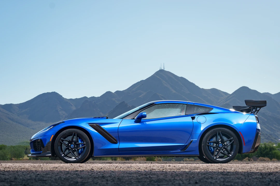 2019 Chevrolet Corvette C7 ZR1 - Image 2 of 31