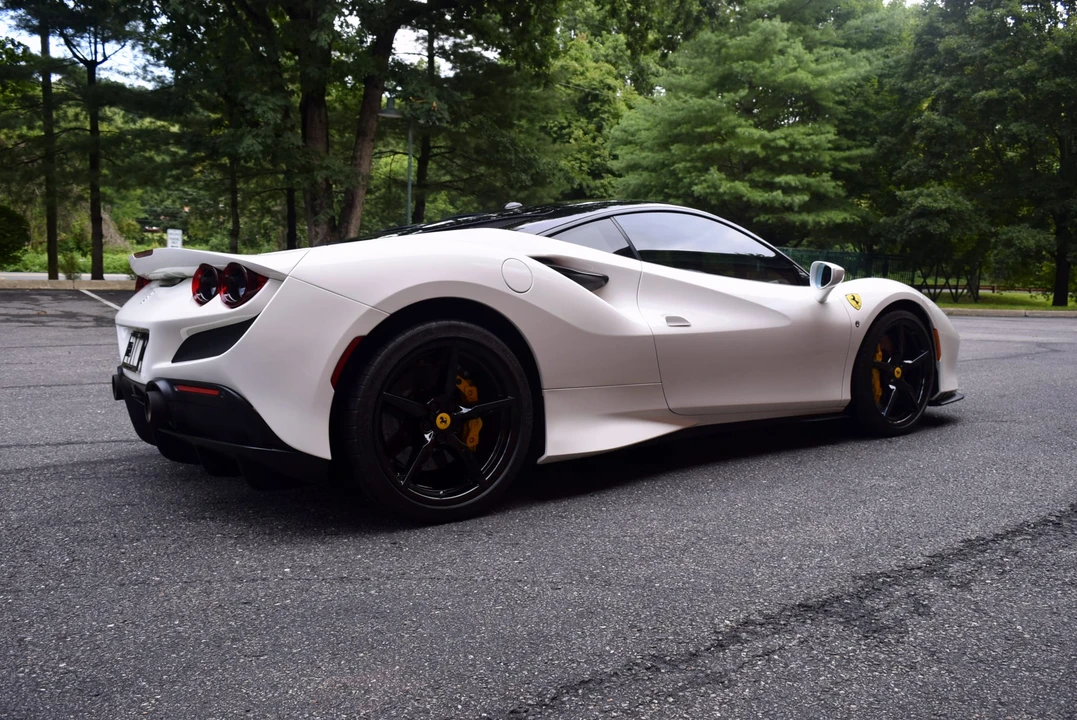 2020 Ferrari F8 Tributo - Image 13 of 31