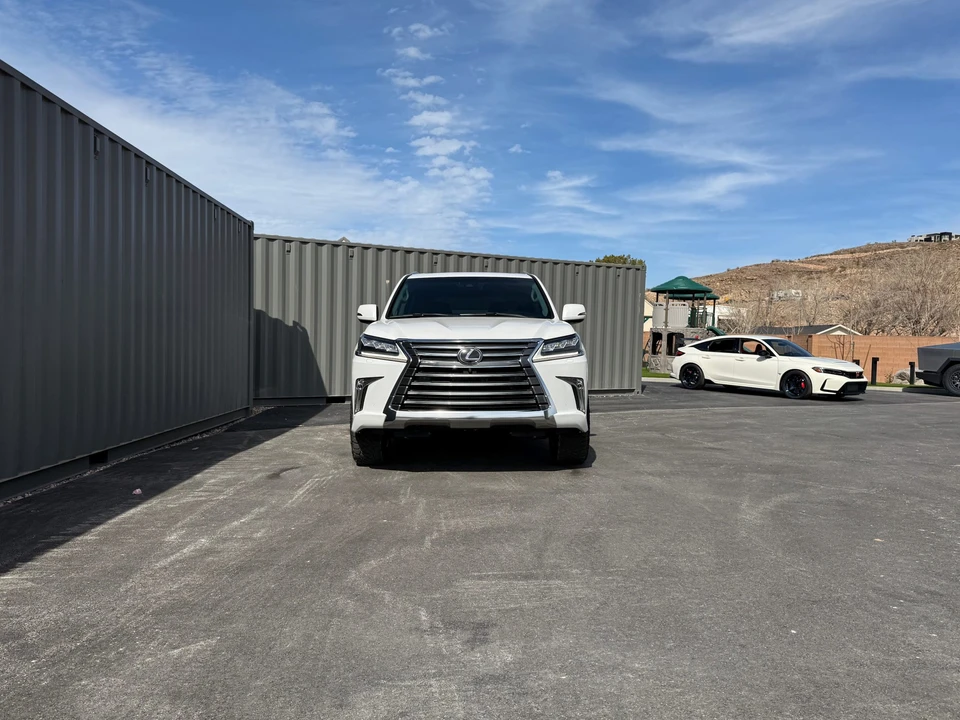 2021 Lexus LX 3rd Gen - Image 28 of 31