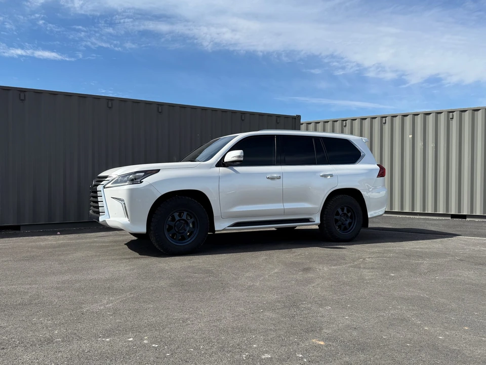 2021 Lexus LX 3rd Gen - Image 6 of 31