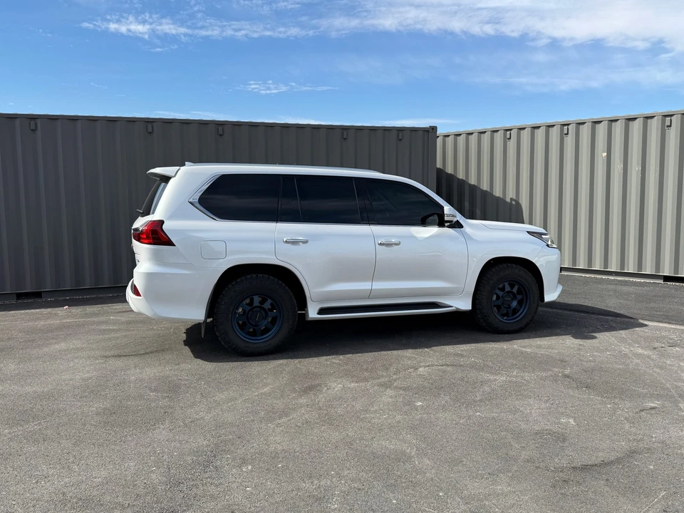 2021 Lexus LX 3rd Gen - Image 21 of 31