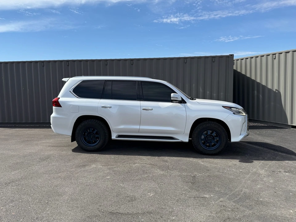 2021 Lexus LX 3rd Gen - Image 23 of 31