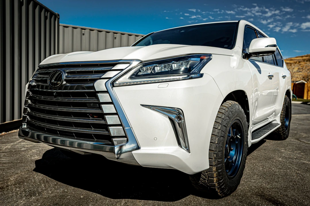 2021 Lexus LX 3rd Gen - Image 2 of 31