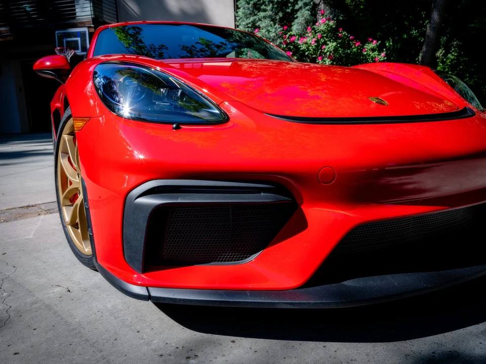 2021 Porsche 718 Cayman GT4 - Image 15 of 31