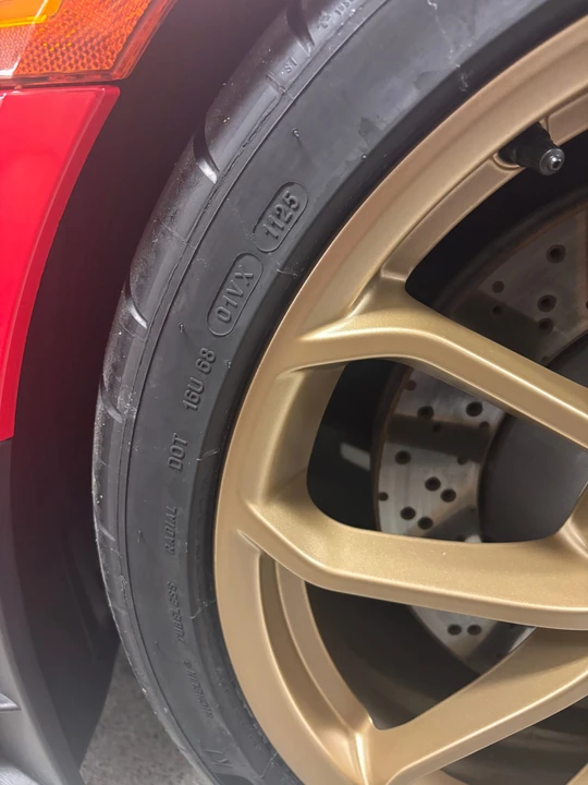 2021 Porsche 718 Cayman GT4 - Image 29 of 31