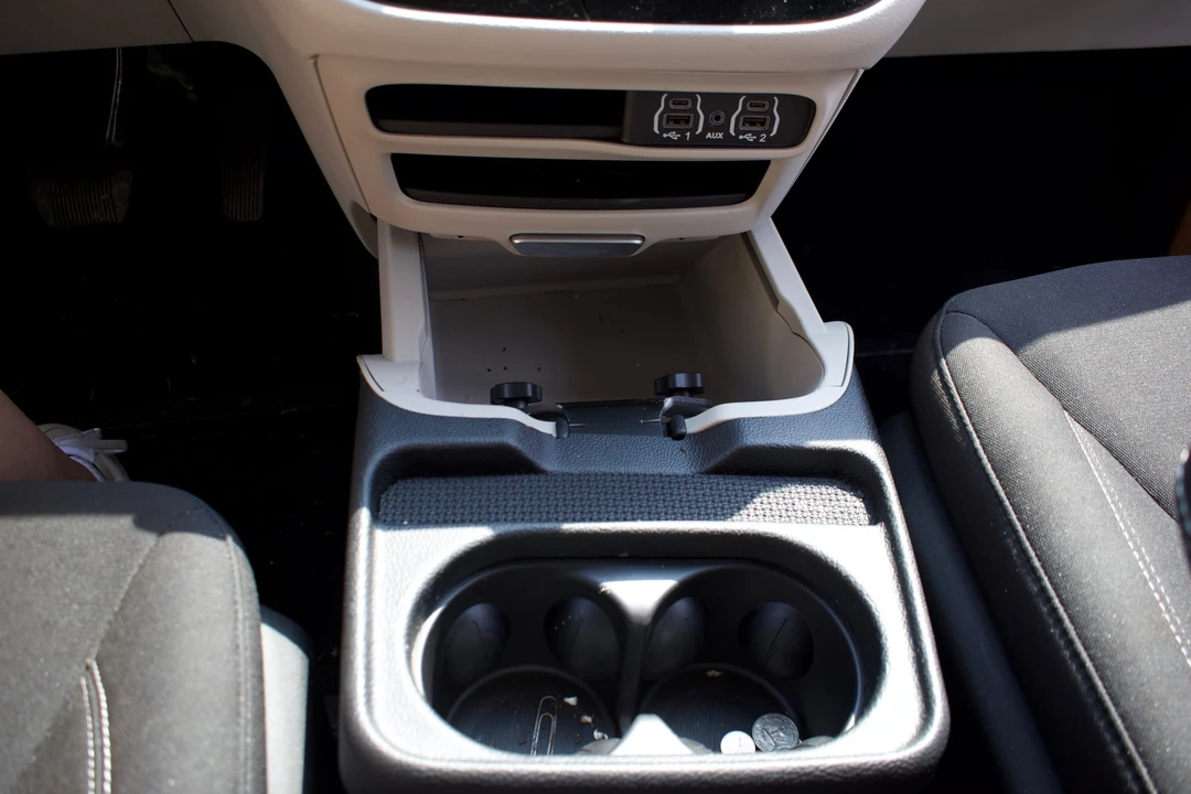 2022 Chrysler - Image 30 of 31