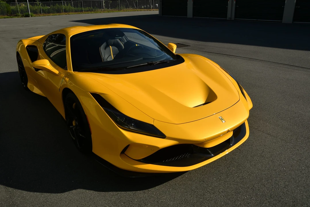 2022 Ferrari F8 Spider - Image 12 of 31
