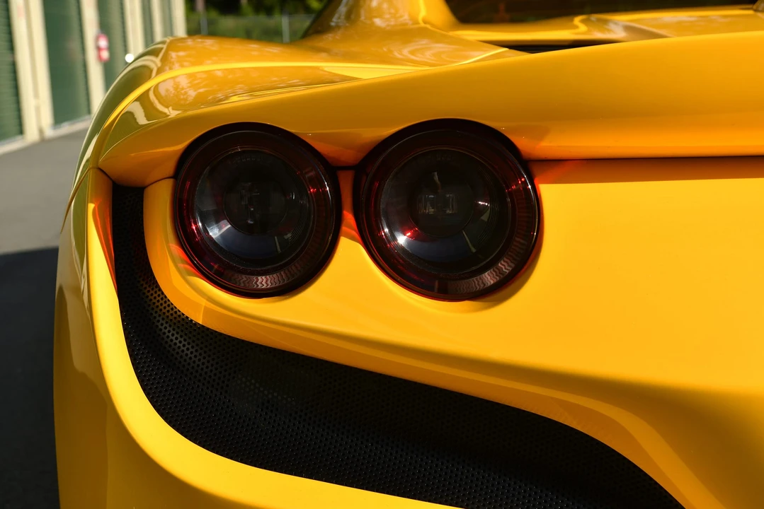 2022 Ferrari F8 Spider - Image 28 of 31