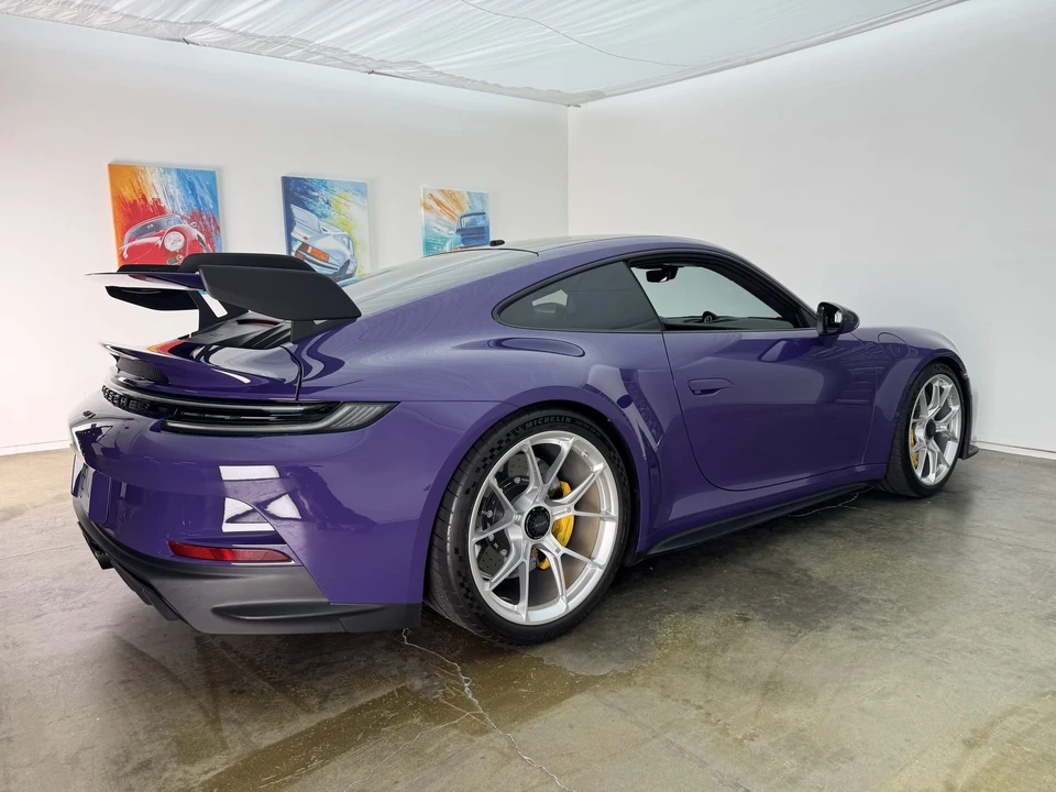 2022 Porsche 992 GT3 - Image 27 of 31