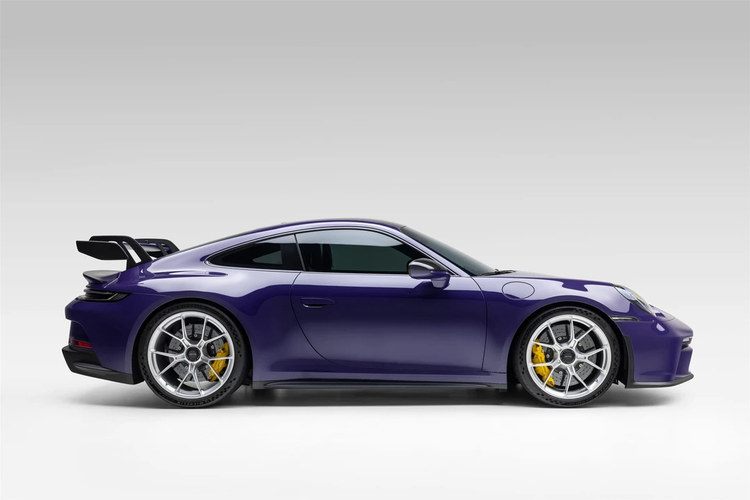 2022 Porsche 992 GT3 - Image 7 of 31